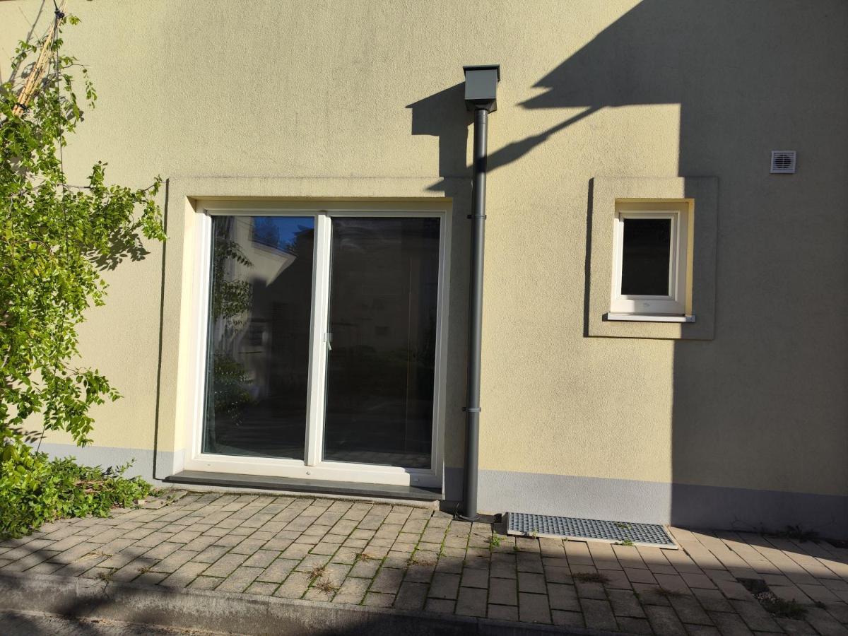 Erdgeschoss Wohnung Nahe Flughafen Wenen Buitenkant foto
